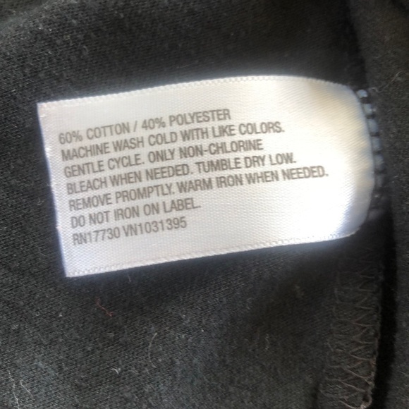 🖤v neck long sleeve🖤 - Picture 3 of 3